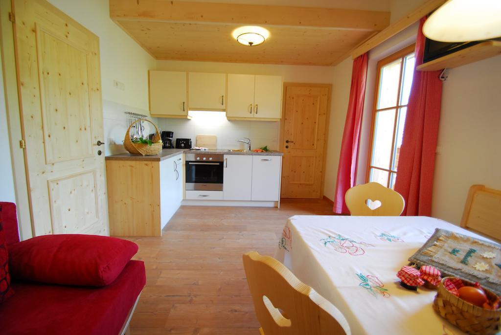 Oberkantiolhof Funes  Room photo